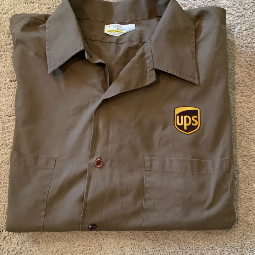 VTG UPS Brown Twinhill uniform shirt size XL